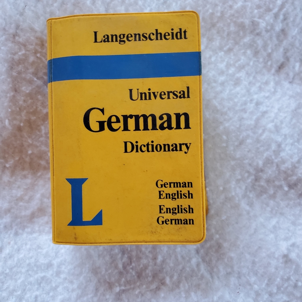 Langenscheidt Universal German Dictionary